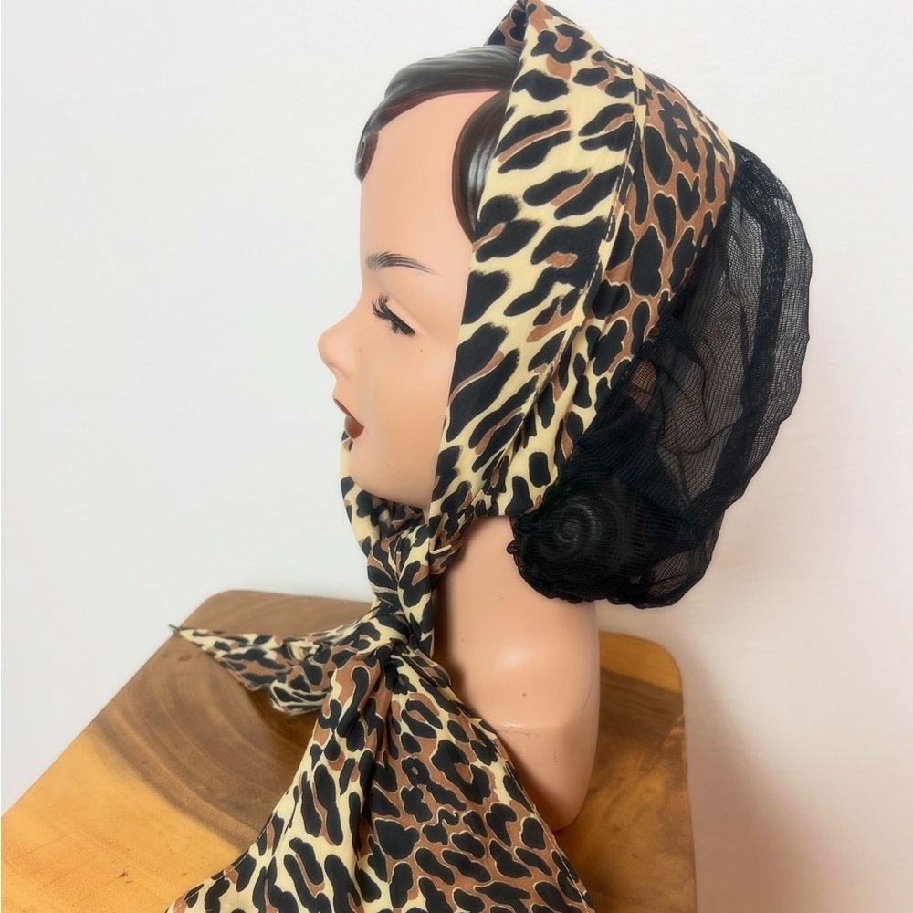RARE 1950’s 50s Vintage Rayon Leopard Print Black Mesh Snood Scarf Head Wrap - Picture 7 of 7